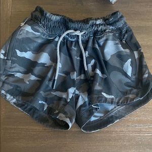 Athleta girl short